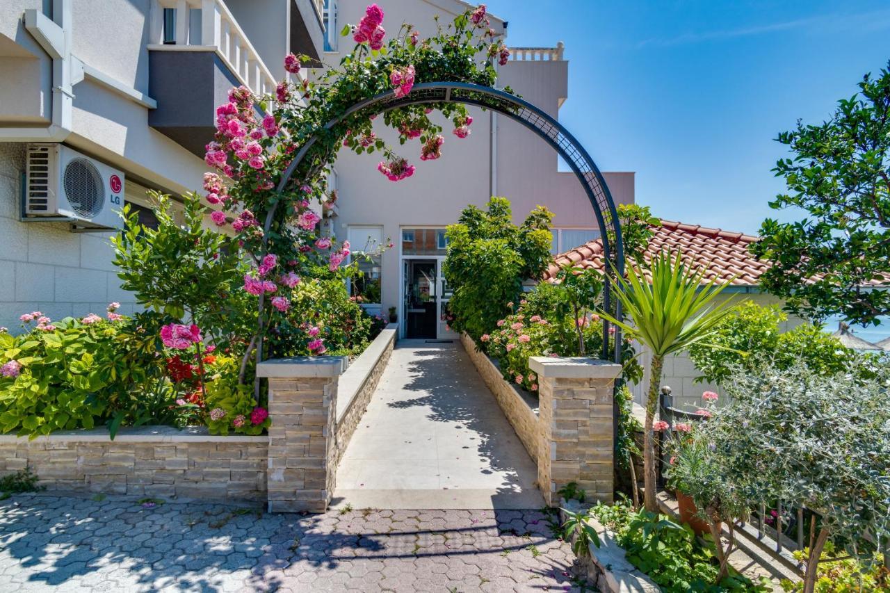 Villa Mario Podstrana Exterior photo